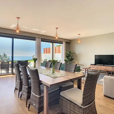 Relaxing View - By Mhm
